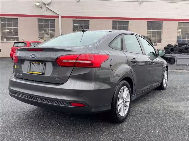 2018 Ford Focus - 1FADP3F26JL285123 - Image #5