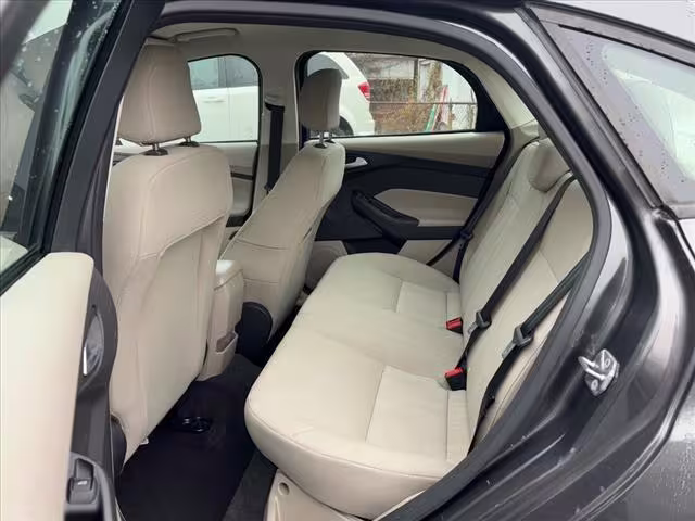 2018 Ford Focus - 1FADP3F26JL285123 - Image #13