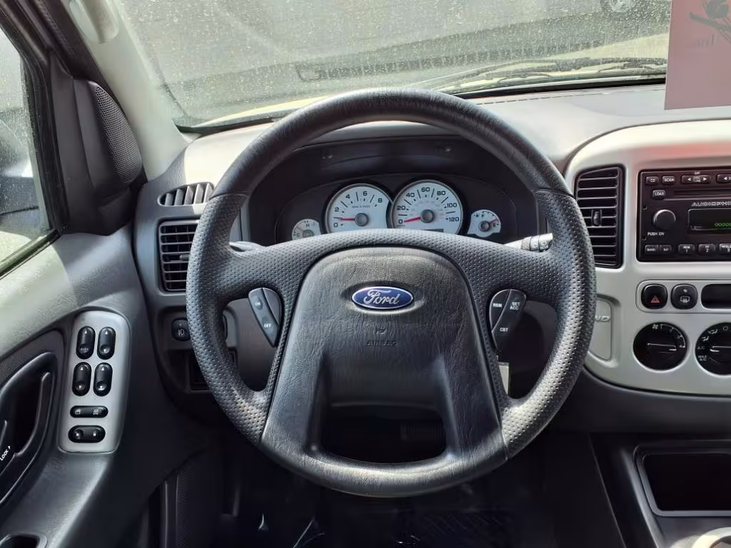 2007 Ford Escape - 1FMYU93137KB19249 - Image #14