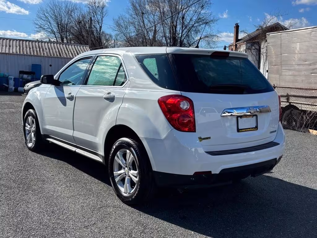 2013 Chevrolet Equinox - 1GNALBEK5DZ110634 - Image #2